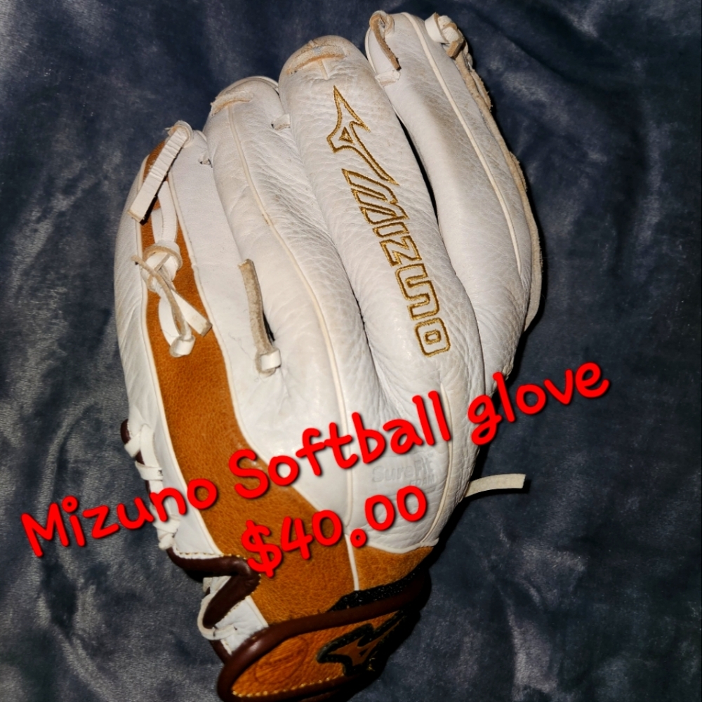 Softball Mitt